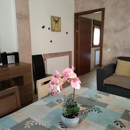 Zafranales Apartament