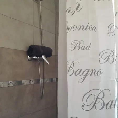 Zafranales Apartament *